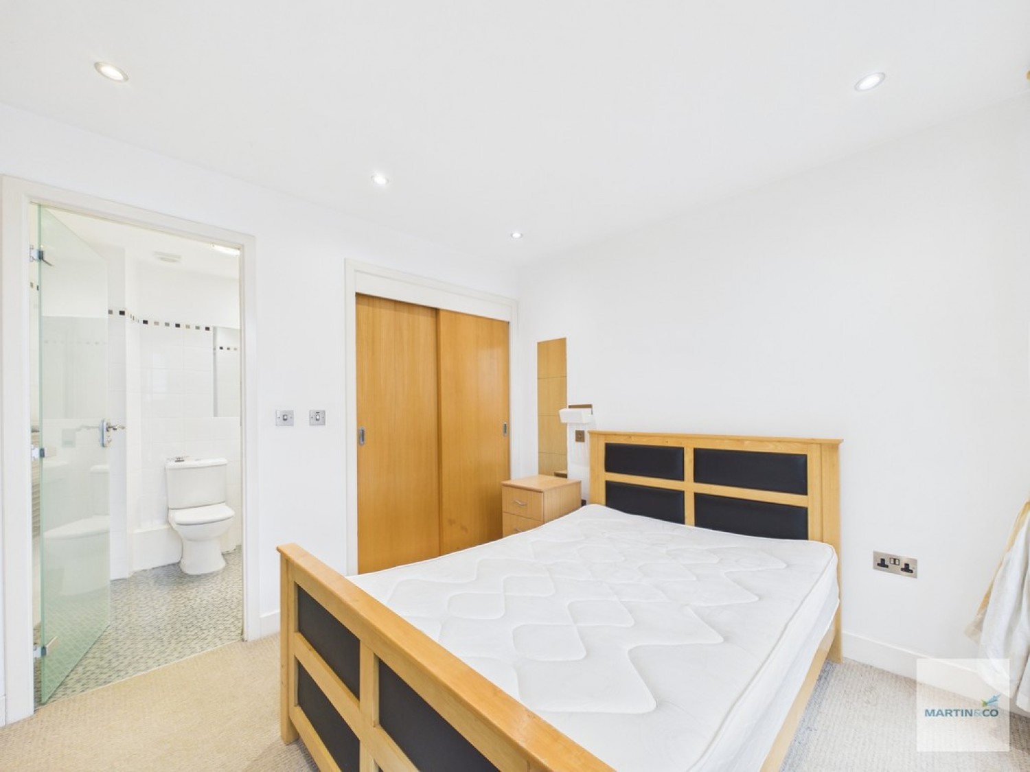 2 bedroom Flat for Sale Castle Exchange, Broad Street