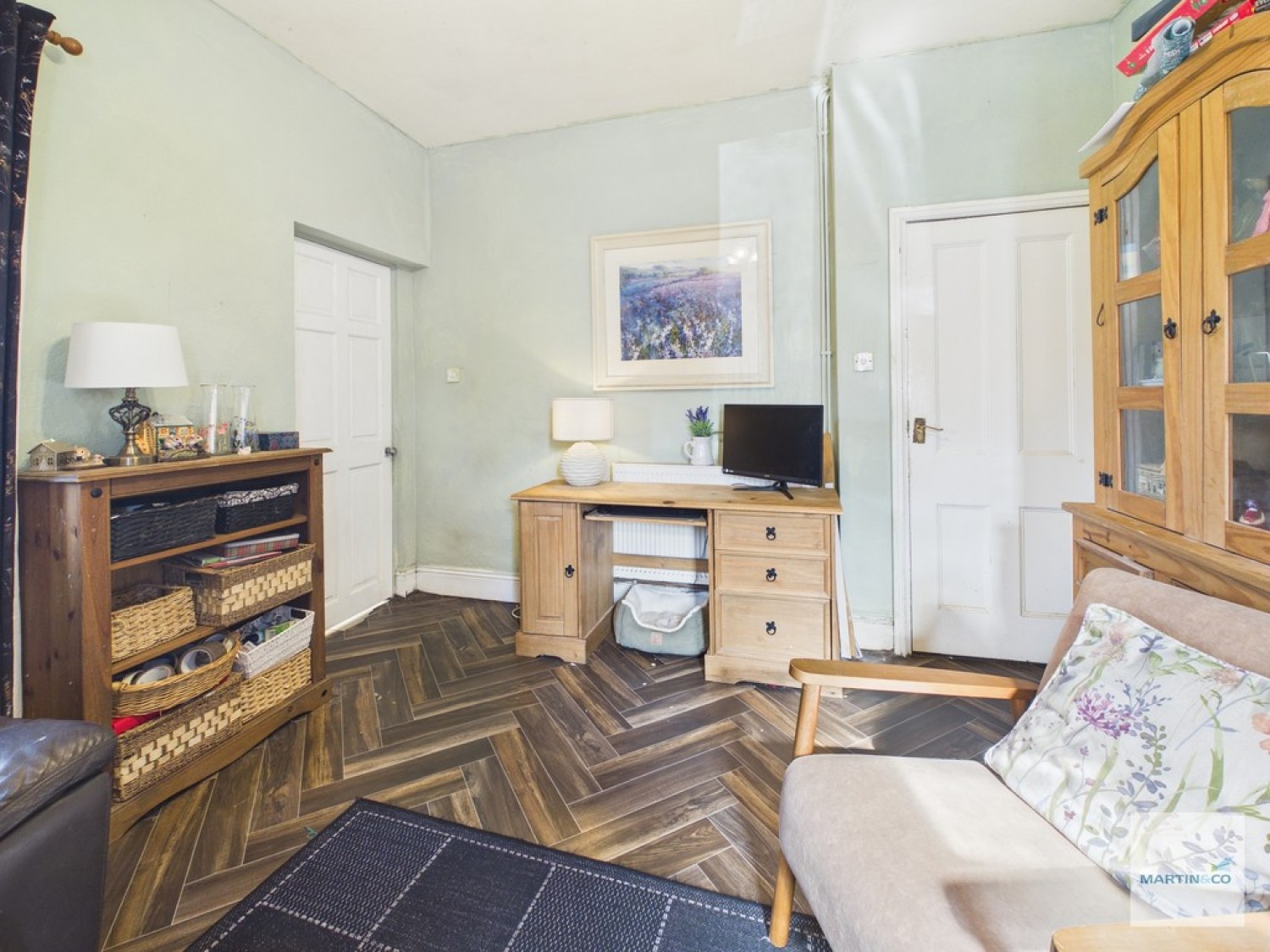 3 bedroom House for Sale Codnor, Ripley, Derbyshire