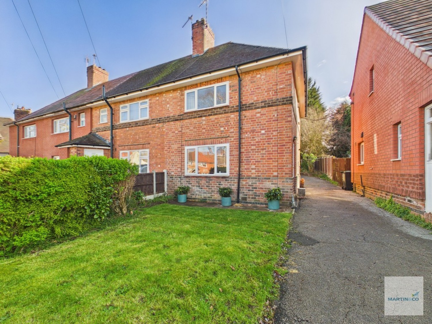 2 bedroom House for Sale Dennis Avenue, Beeston