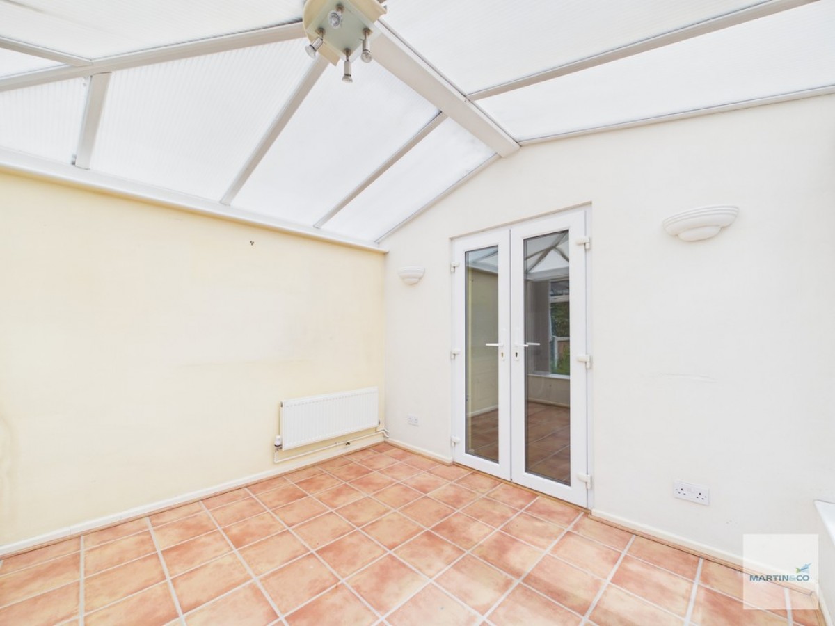 Radburn Court, Stapleford