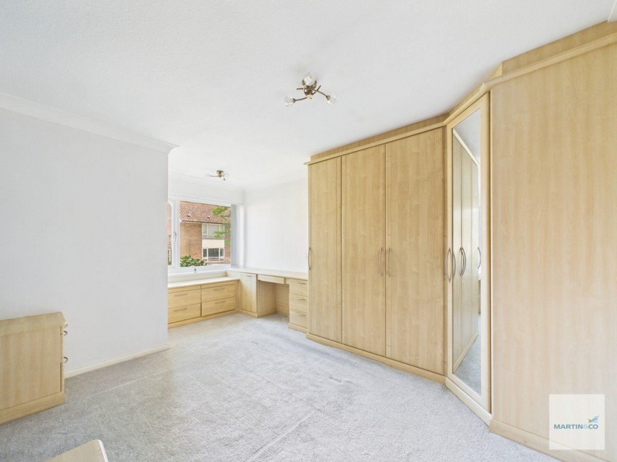 Radburn Court, Stapleford