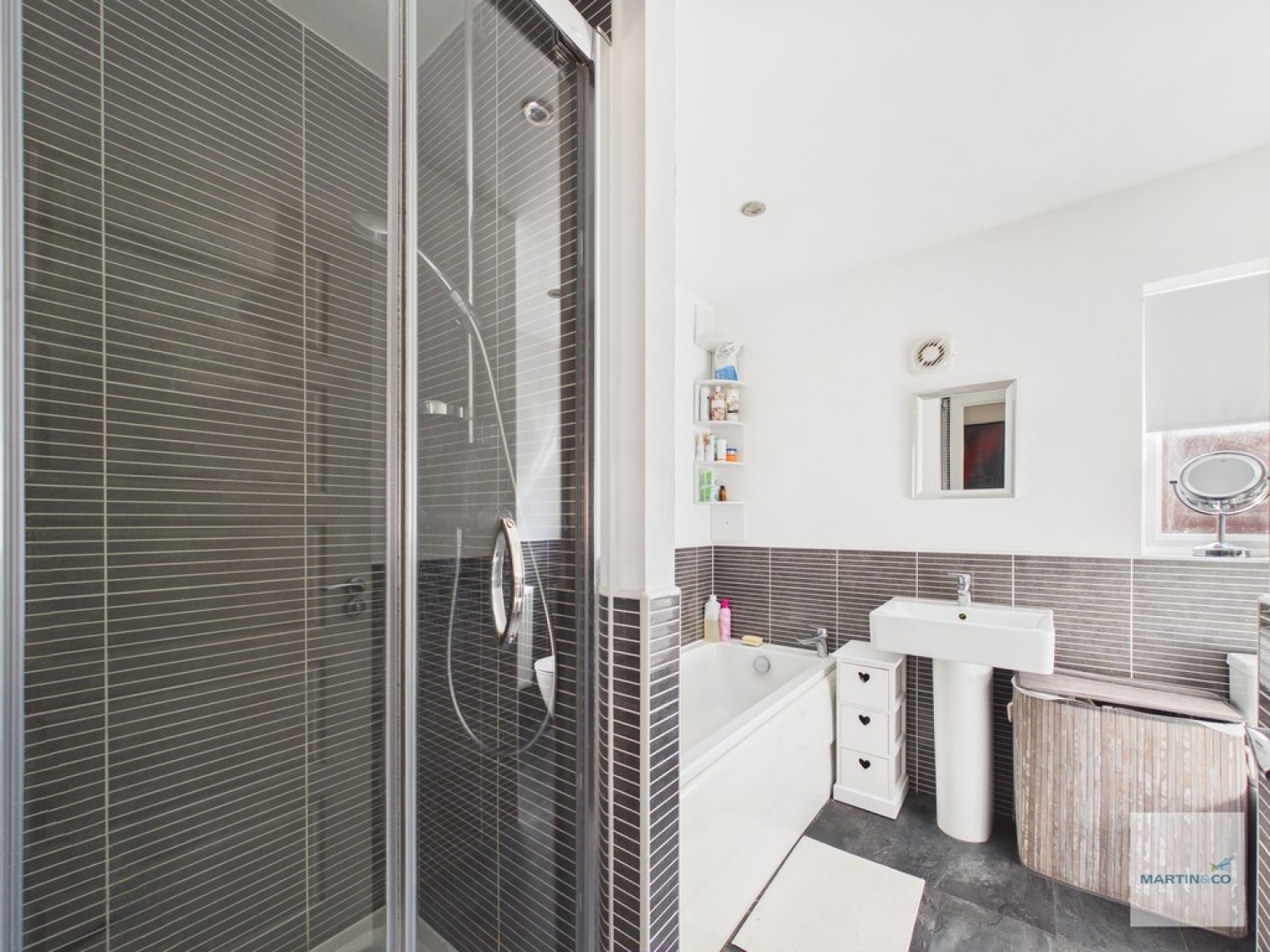 4 bedroom House for Sale Bellman Close, Hucknall