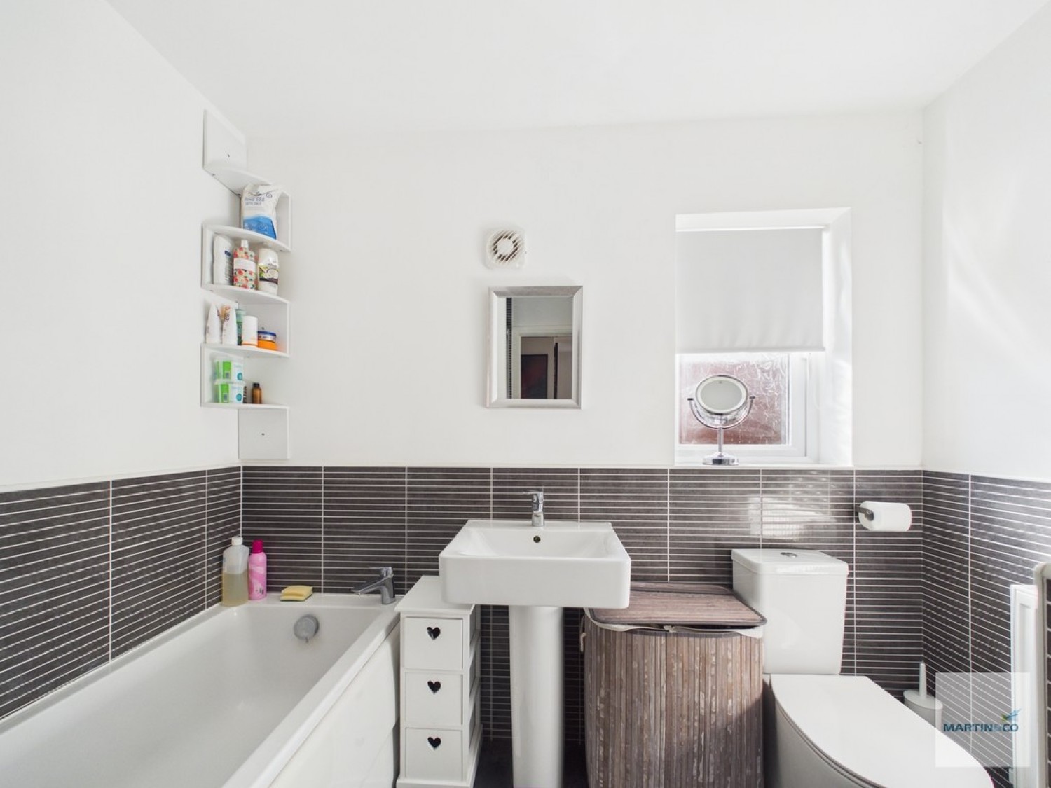 4 bedroom House for Sale Bellman Close, Hucknall