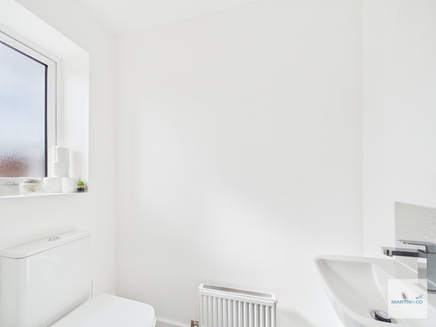 3 bedroom House for Sale Harker Close, Hucknall