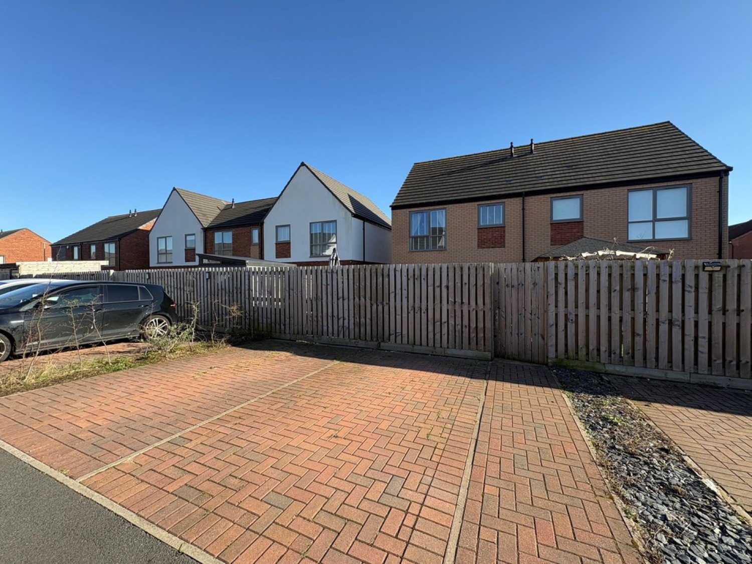 3 bedroom House for Sale Harker Close, Hucknall