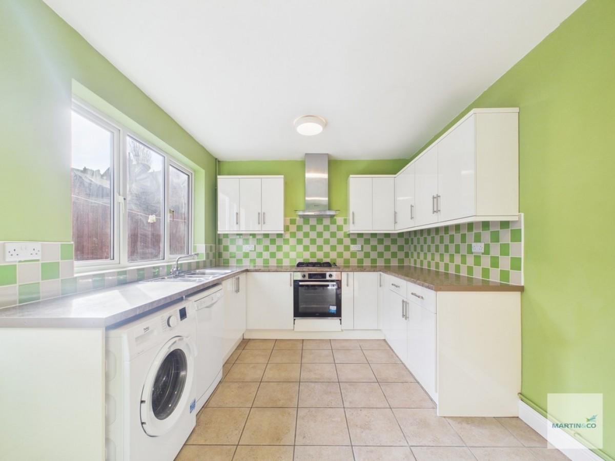 Haydn Road, Sherwood