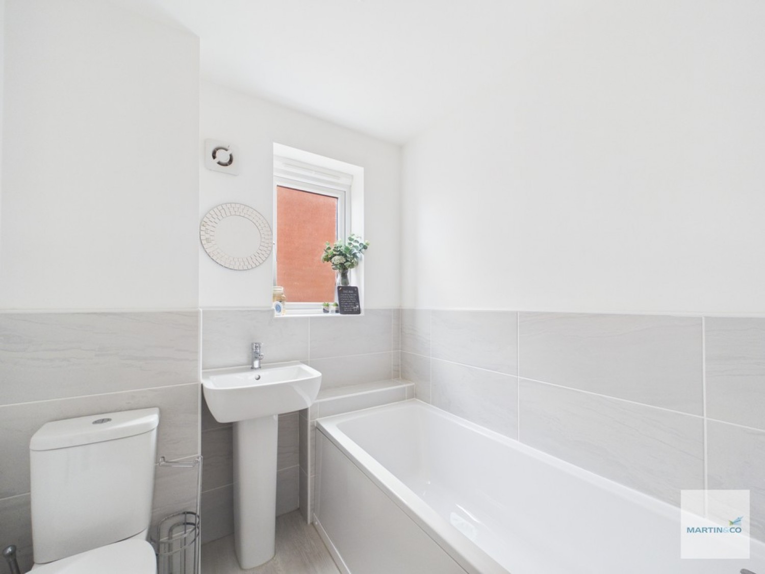 3 bedroom House for Sale Hewer Close, Eastwood