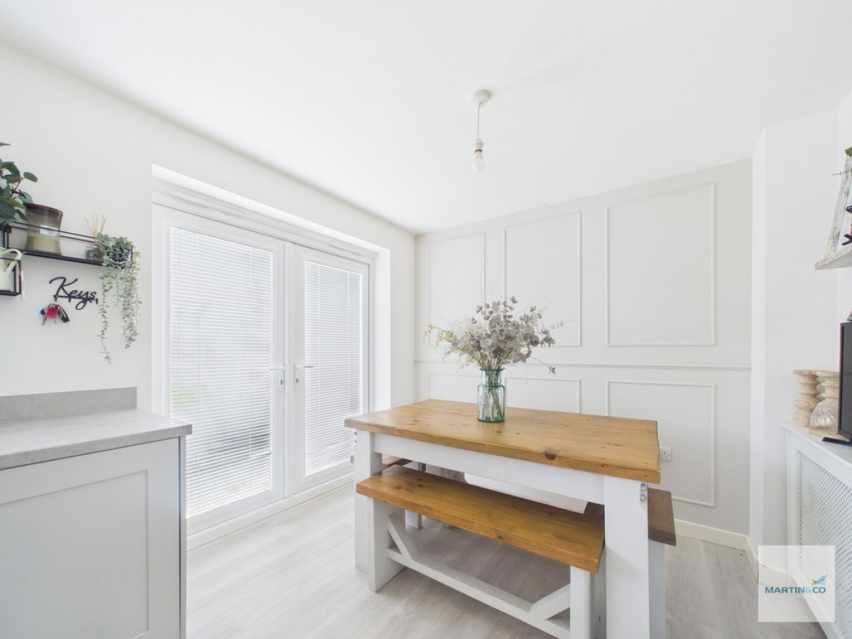 Hewer Close, Eastwood