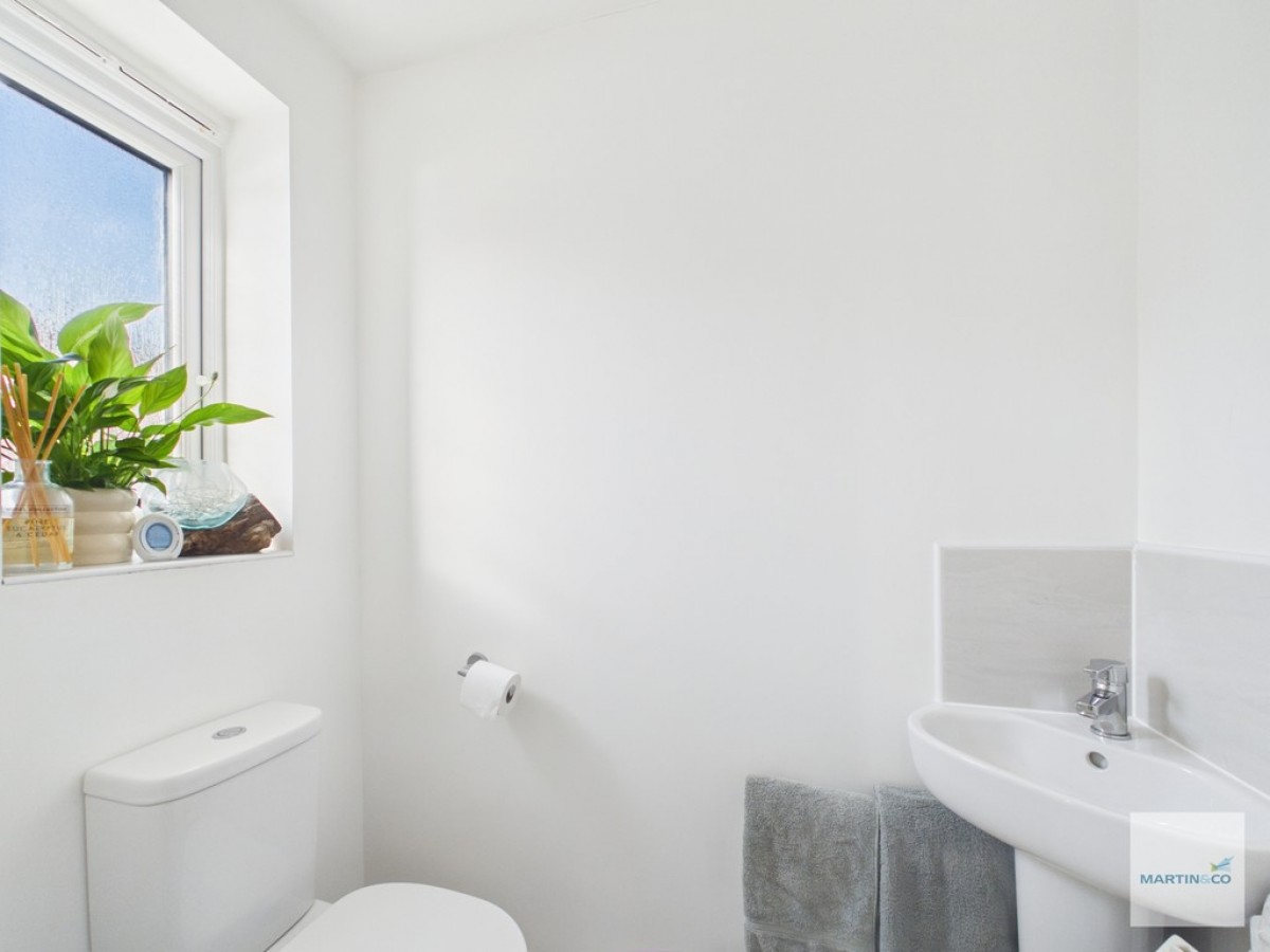 Hewer Close, Eastwood