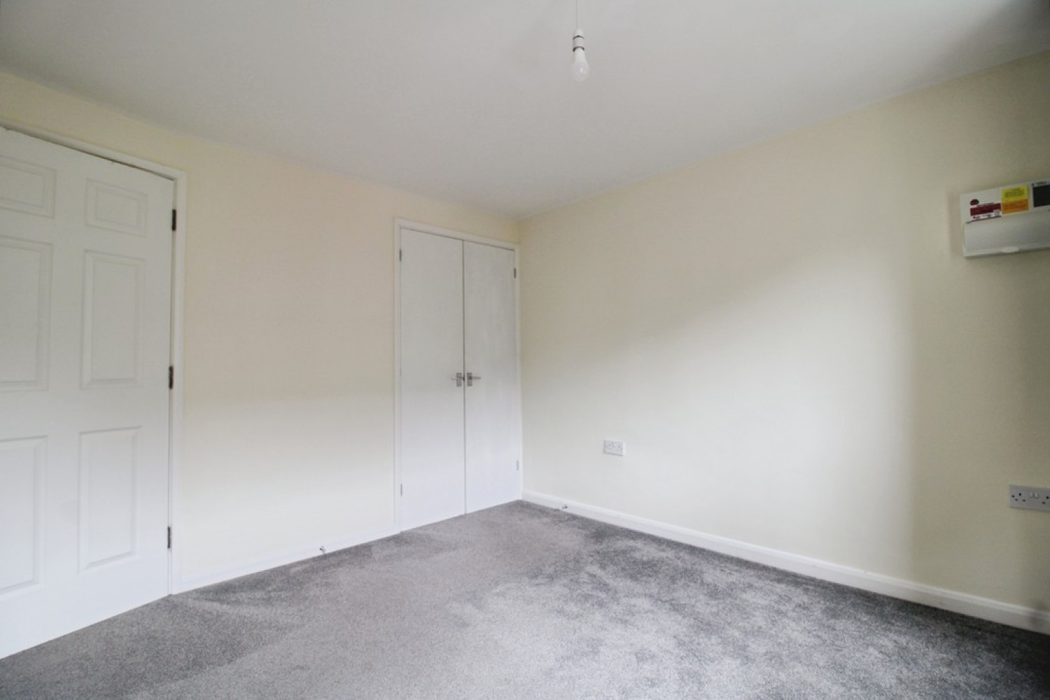 2 bedroom House for Letting Archway Court, Peveril Street