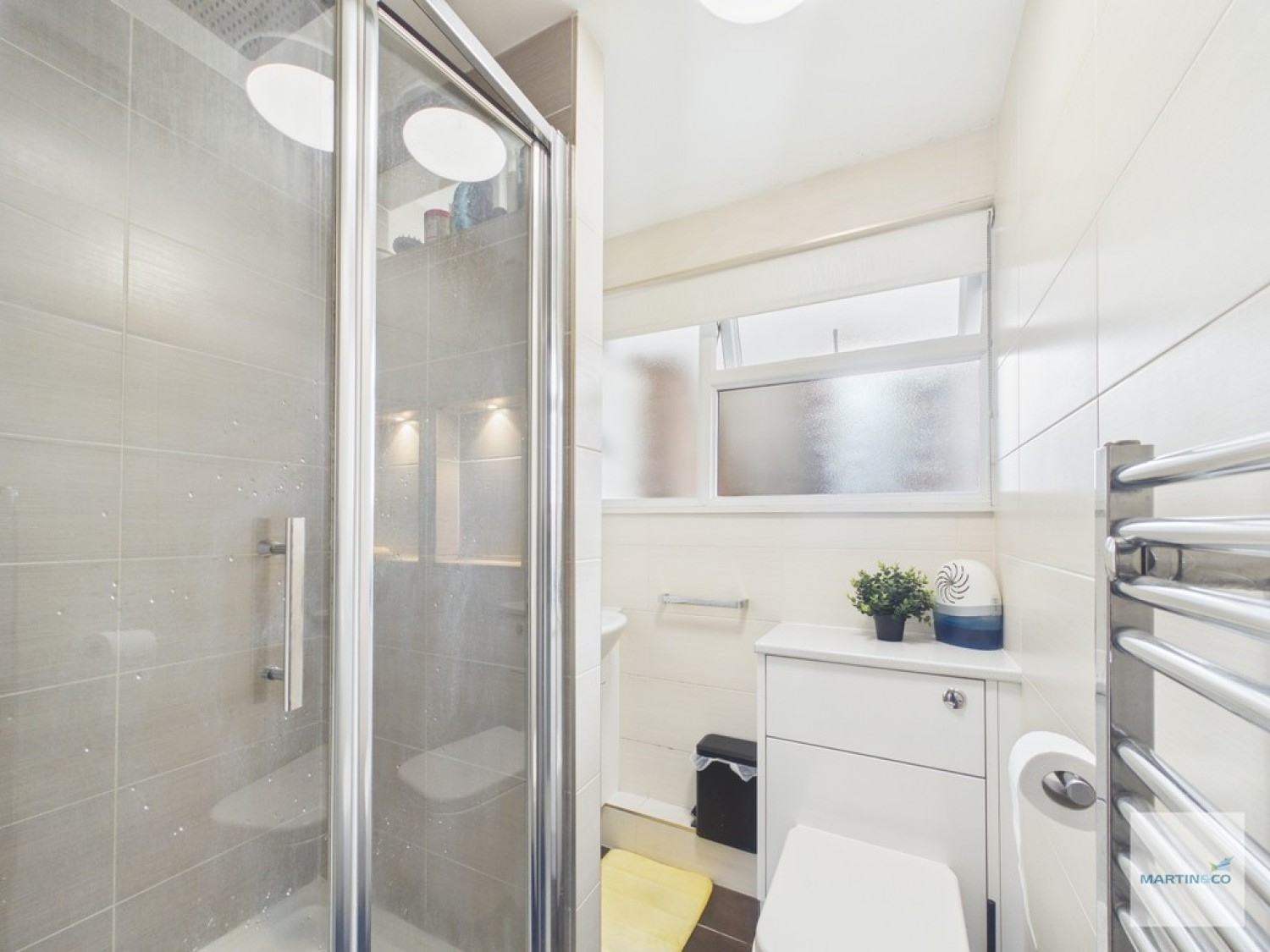 2 bedroom Flat for Sale The Poplars, West Bridgford