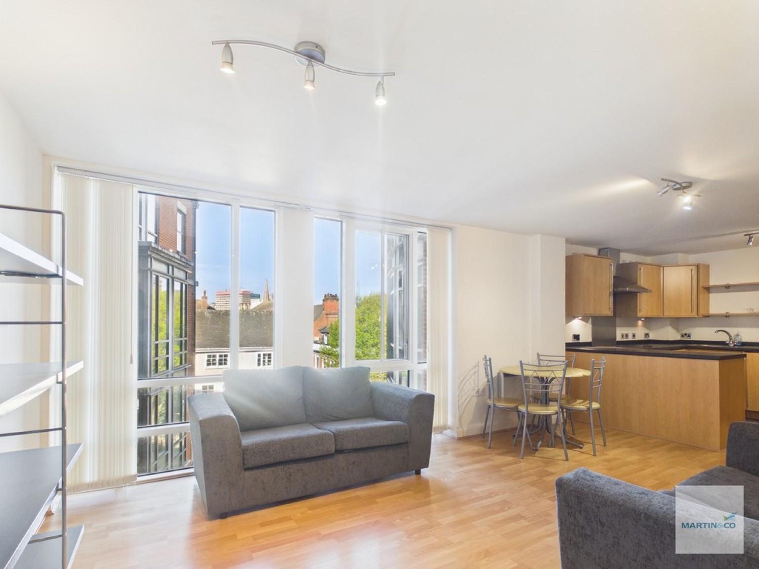 2 bedroom Flat for Sale Weekday Cross Building, Pilcher Gate