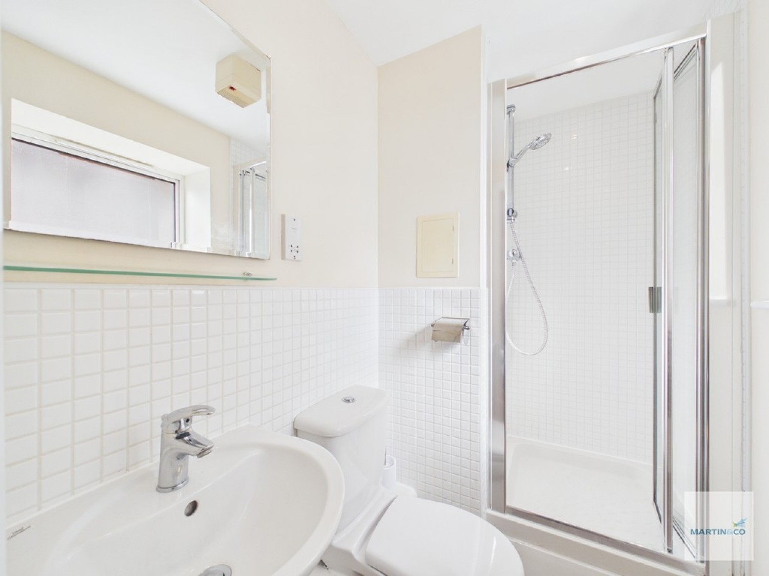 2 bedroom Flat for Sale Weekday Cross Building, Pilcher Gate