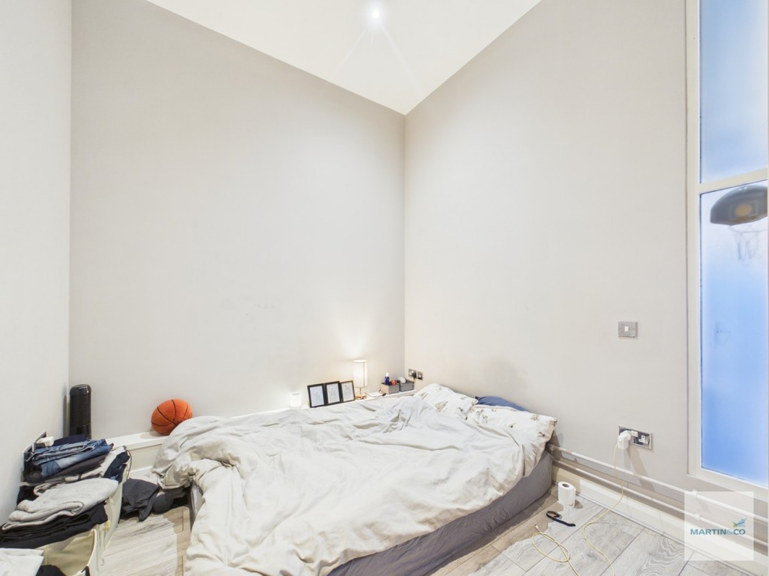 1 bedroom Flat for Sale Crusader House, Thurland Street