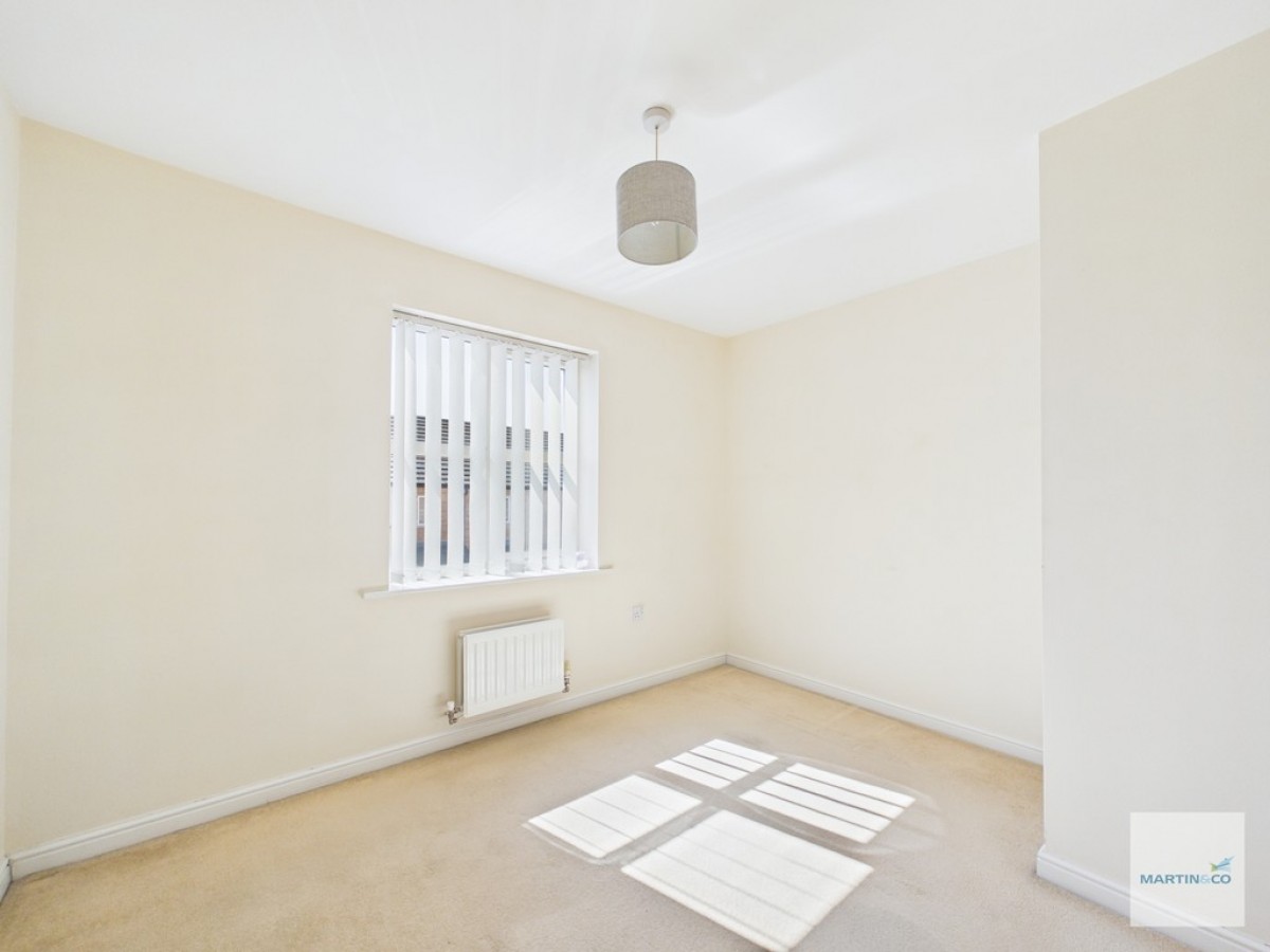 Edmonstone Crescent, Nottingham