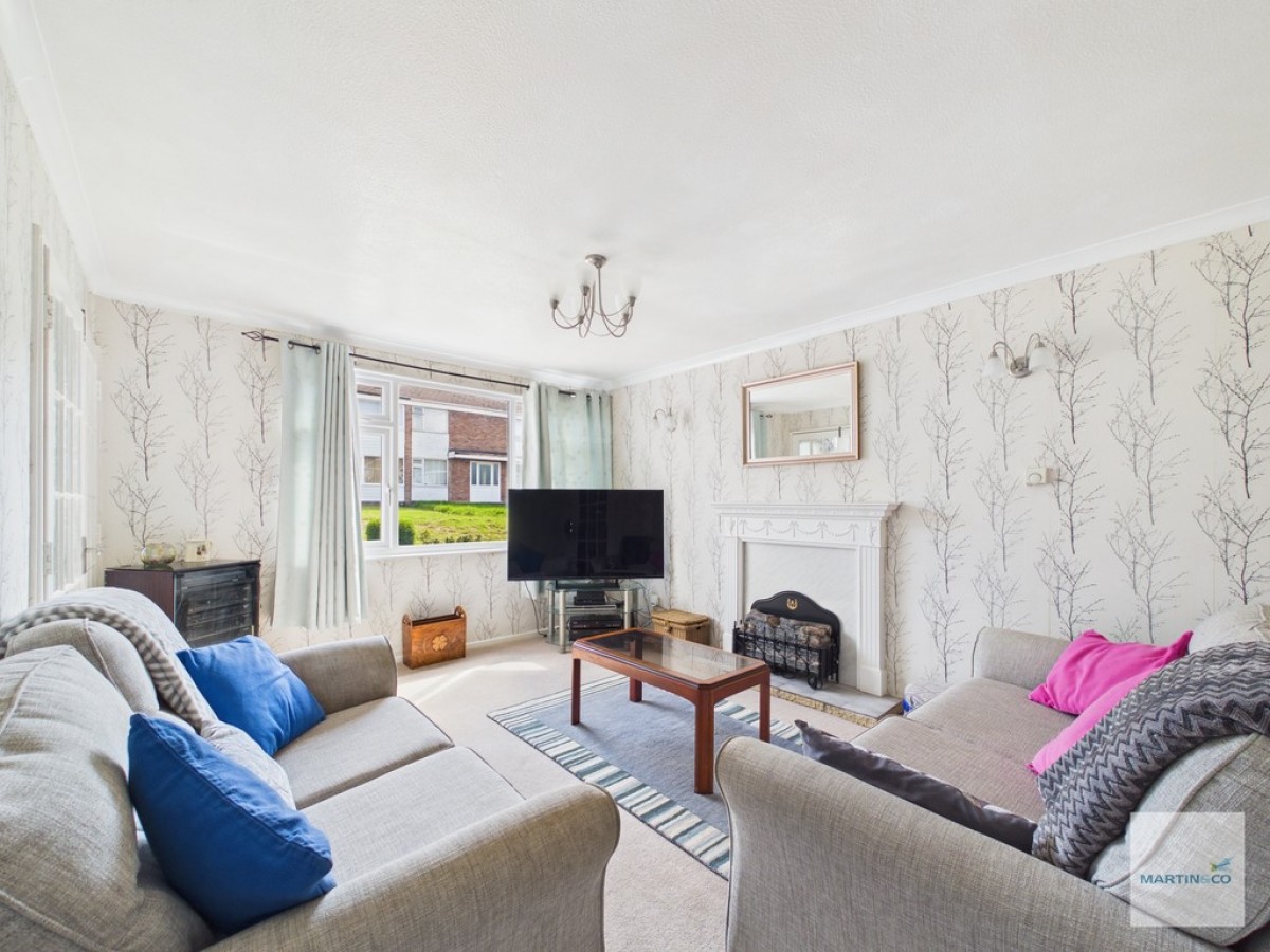 Selside Court, Chilwell