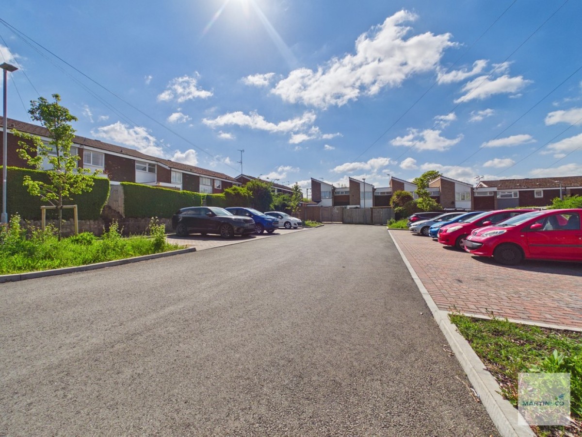 Selside Court, Chilwell