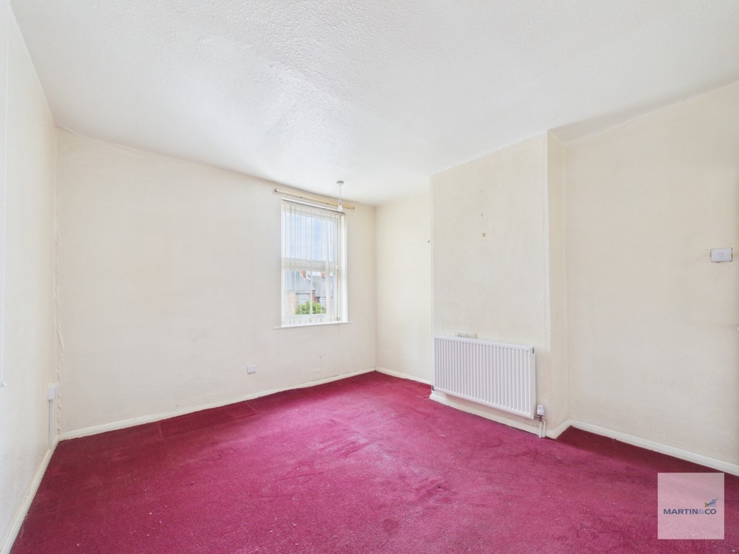 2 bedroom House for Sale Victoria Street, Hucknall