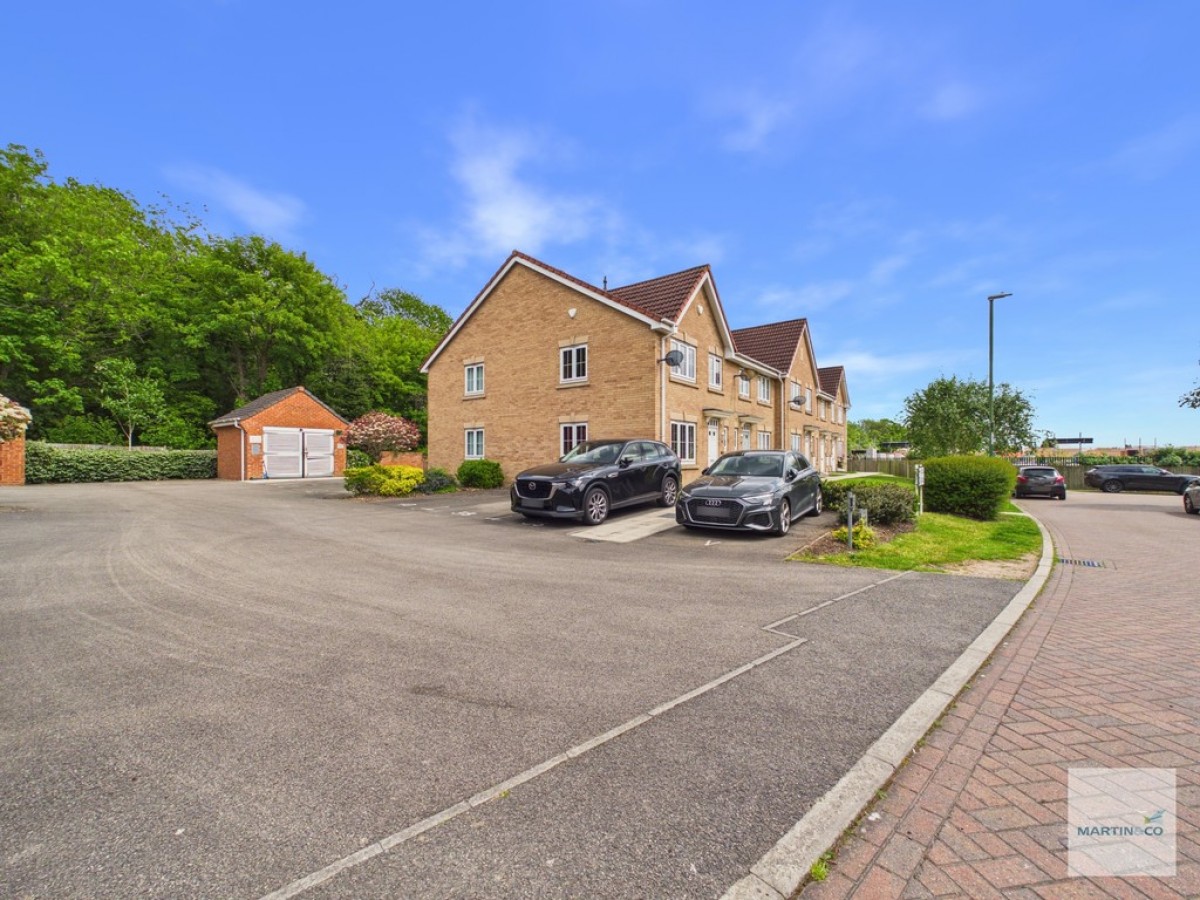 The Pastures, Dairy Square, Beechdale