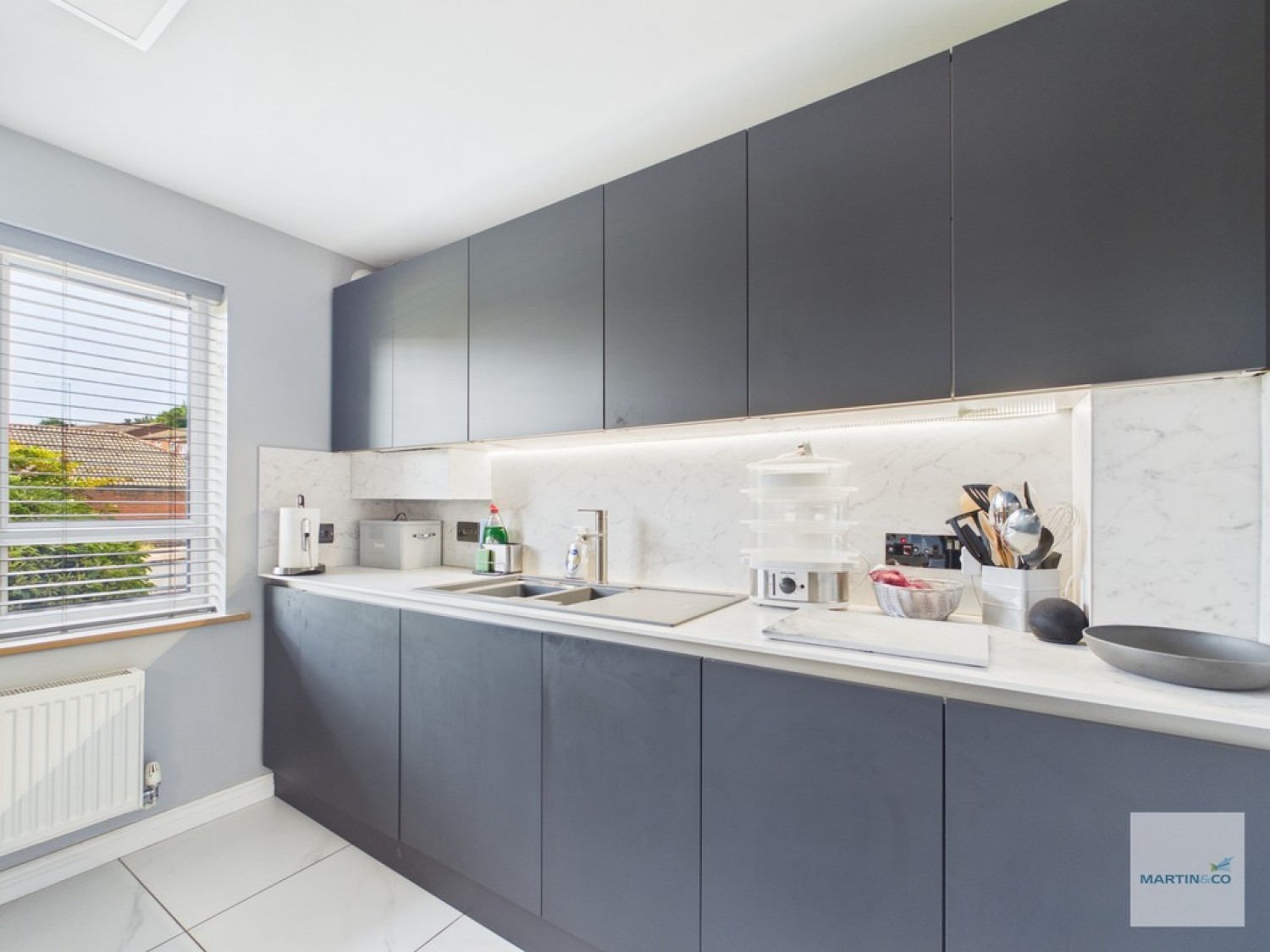 2 bedroom Flat for Sale The Wells Road, Nottingham