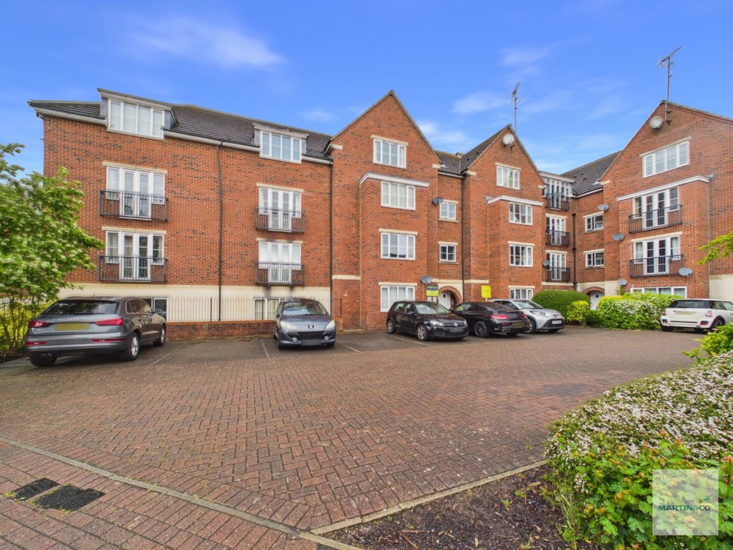 2 bedroom Flat for Sale Jasmin House, Arnold