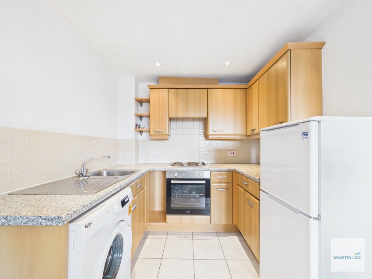 Jasmin House, Arnold