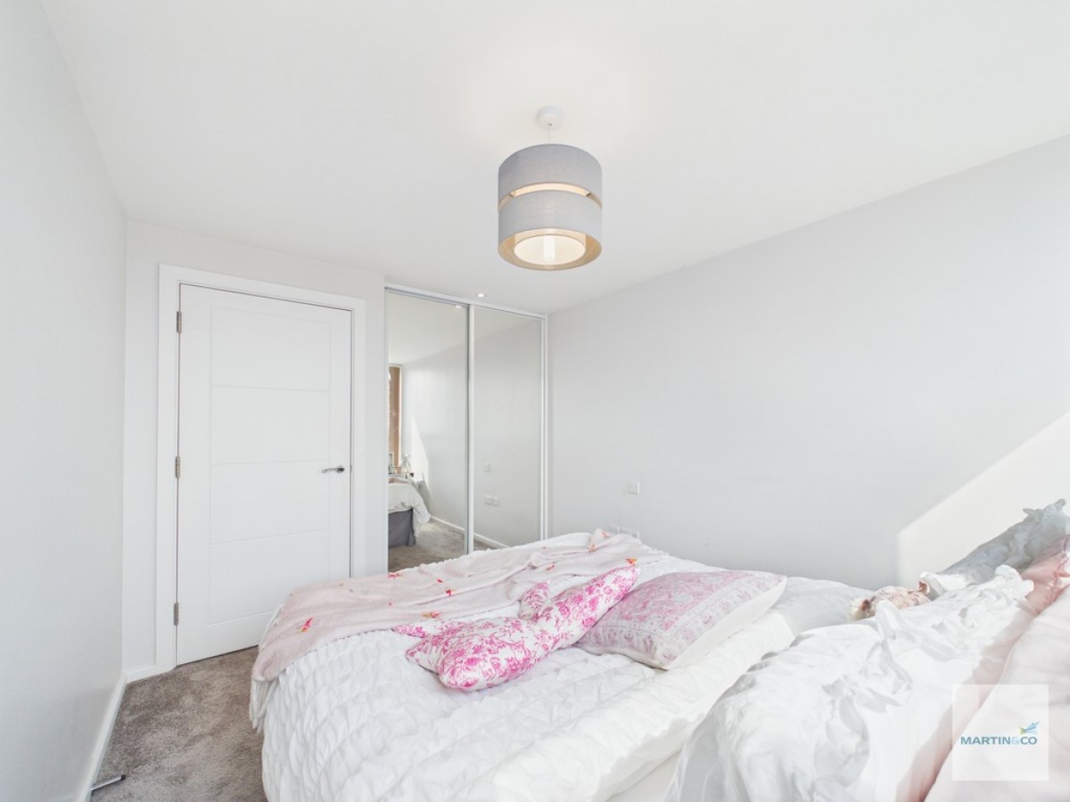 Marco Island, Huntingdon Street