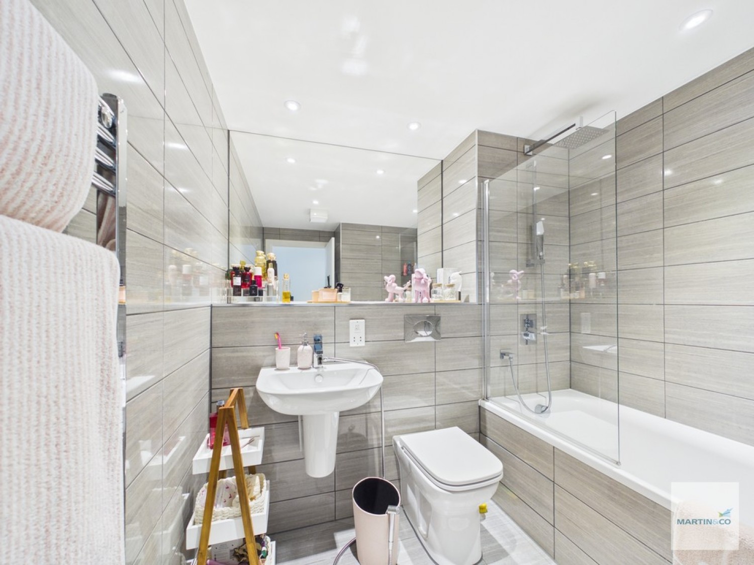 2 bedroom Flat for Sale Marco Island, Huntingdon Street