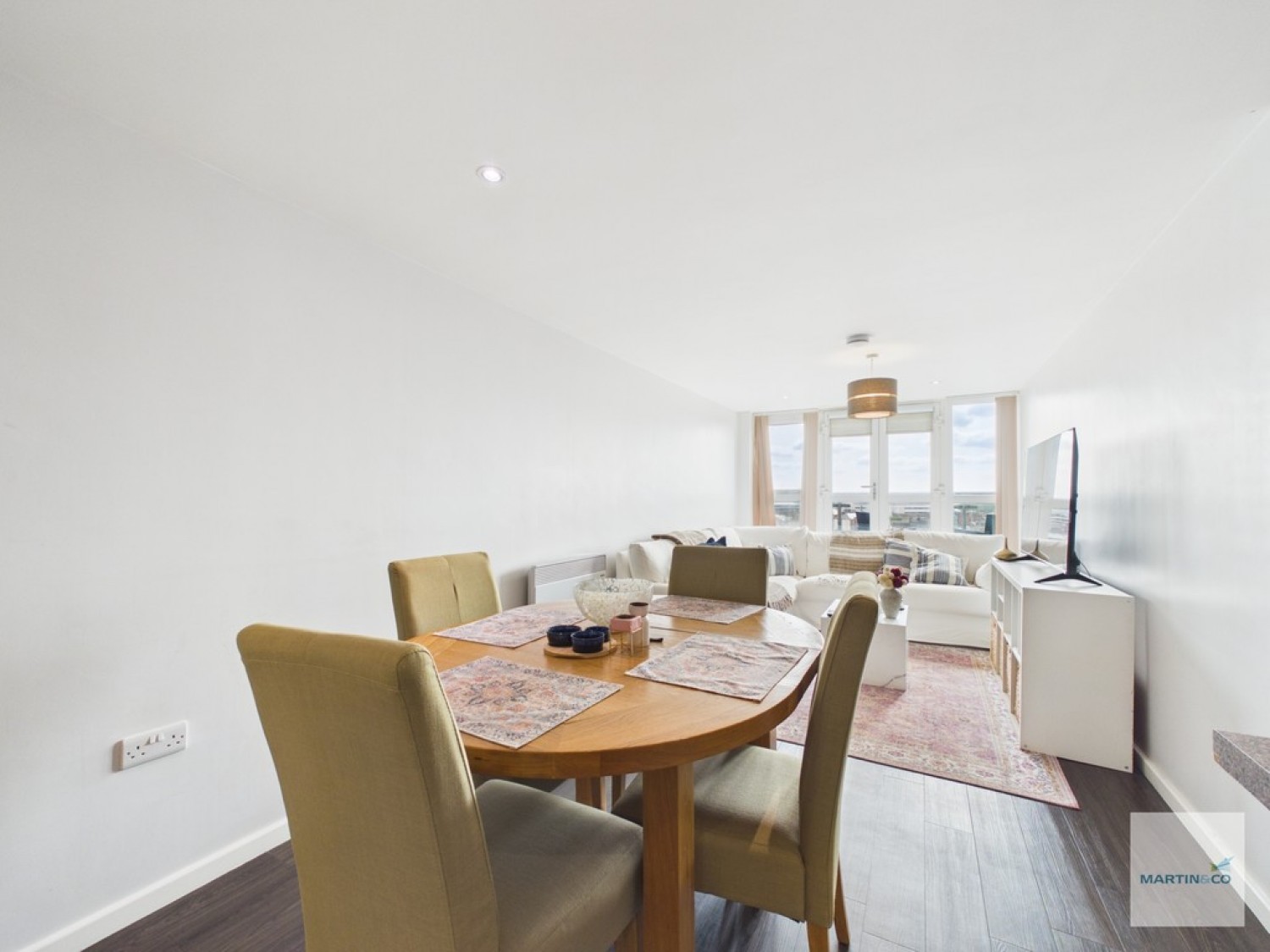 2 bedroom Flat for Sale Marco Island, Huntingdon Street