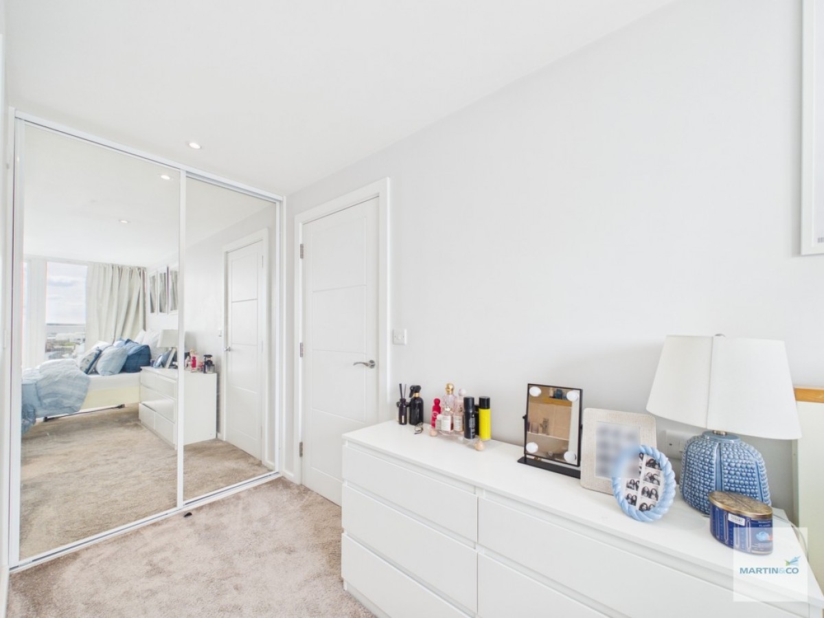 Marco Island, Huntingdon Street