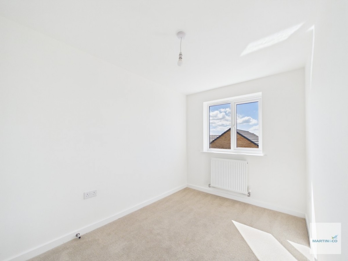 Mineral Road, Eastwood