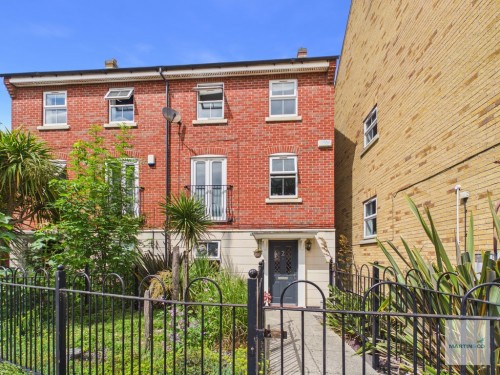 Alderman Close, Beeston, Nottingham