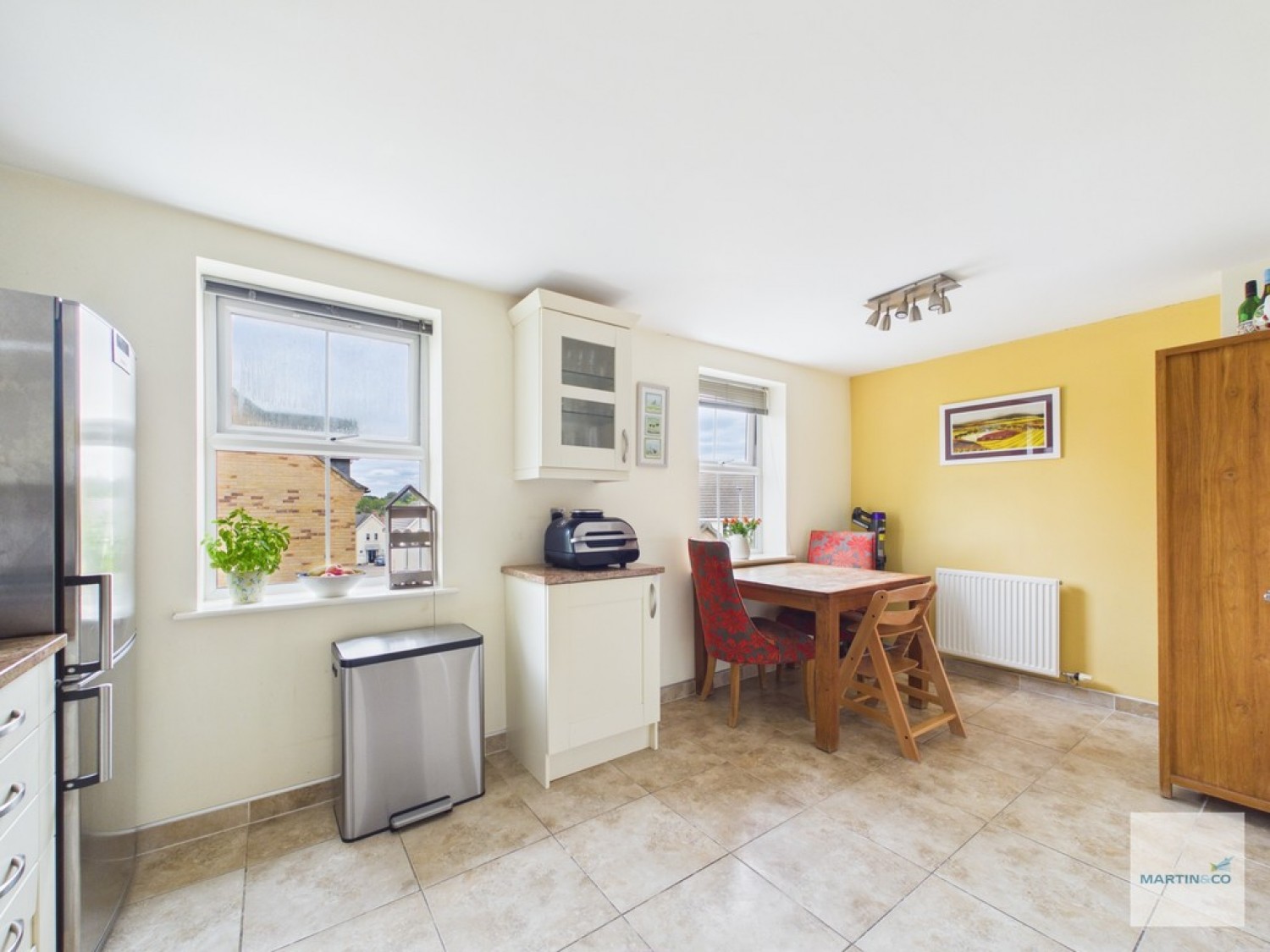 4 bedroom House for Sale Alderman Close, Beeston, Nottingham