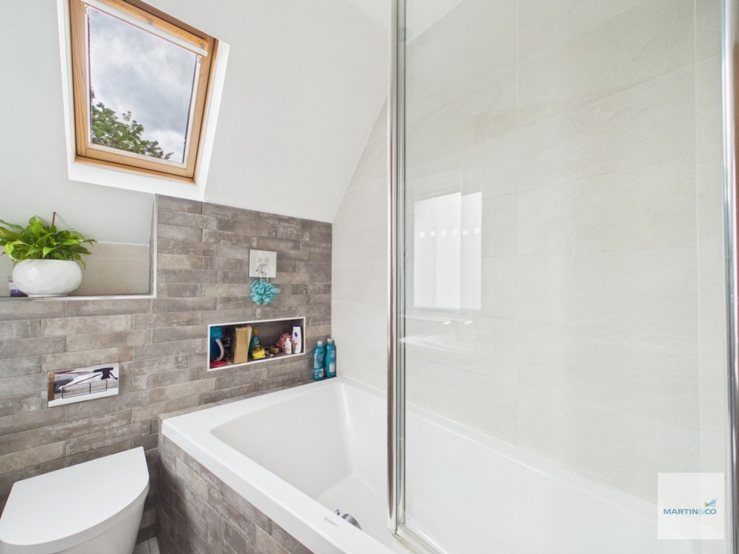 4 bedroom House for Sale The Jardines, Bramcote