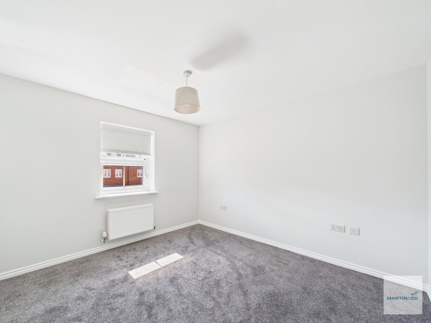 2 bedroom Flat for Letting Red Kite Close, Hucknall