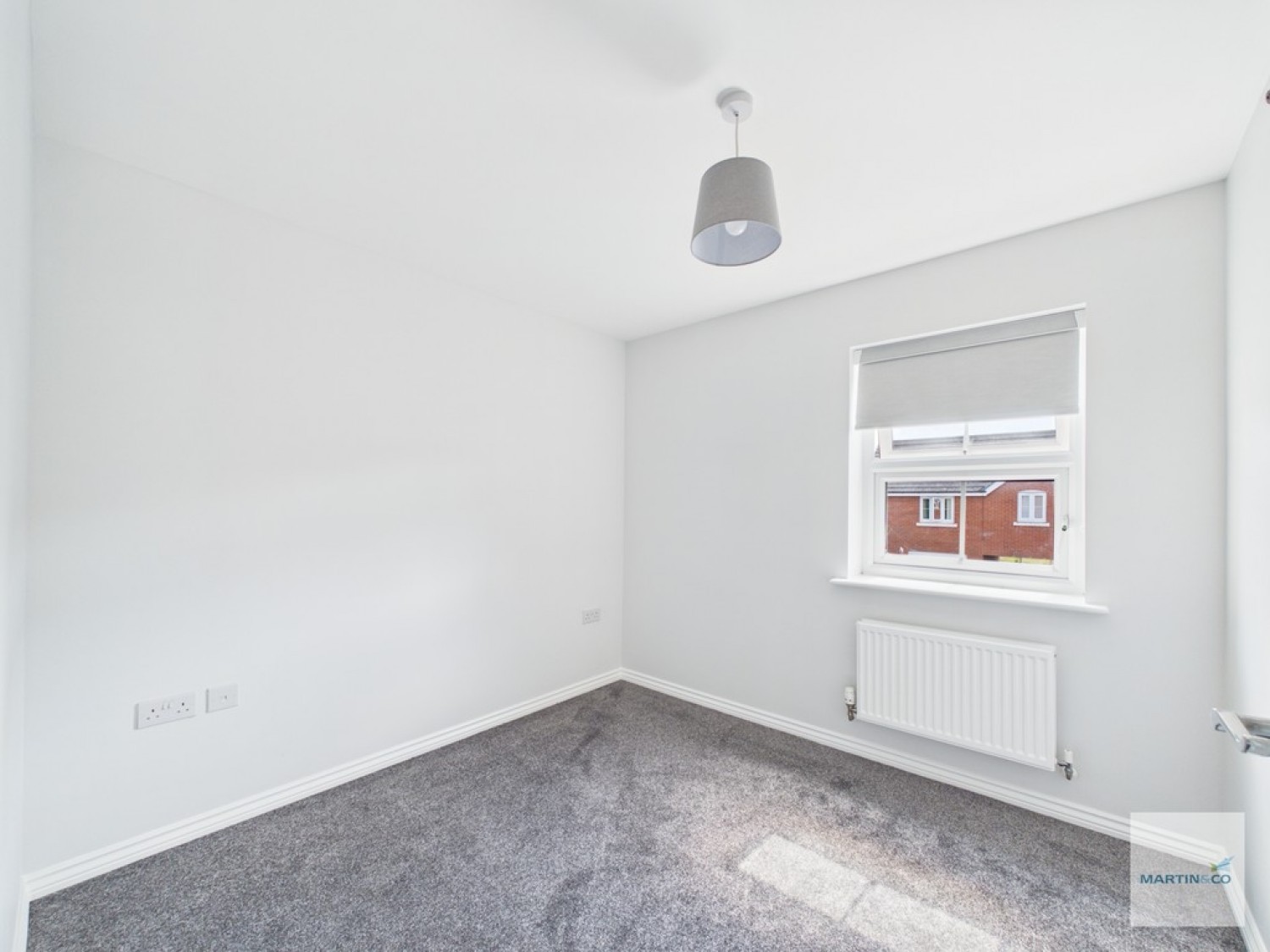 2 bedroom Flat for Letting Red Kite Close, Hucknall