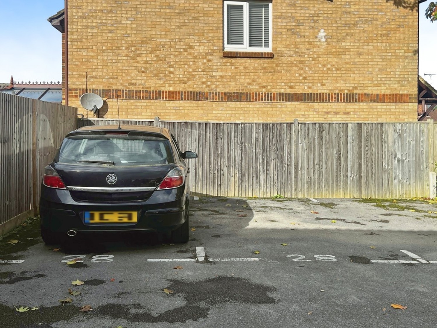 2 bedroom Flat for Letting The Ridings, Paddock Wood