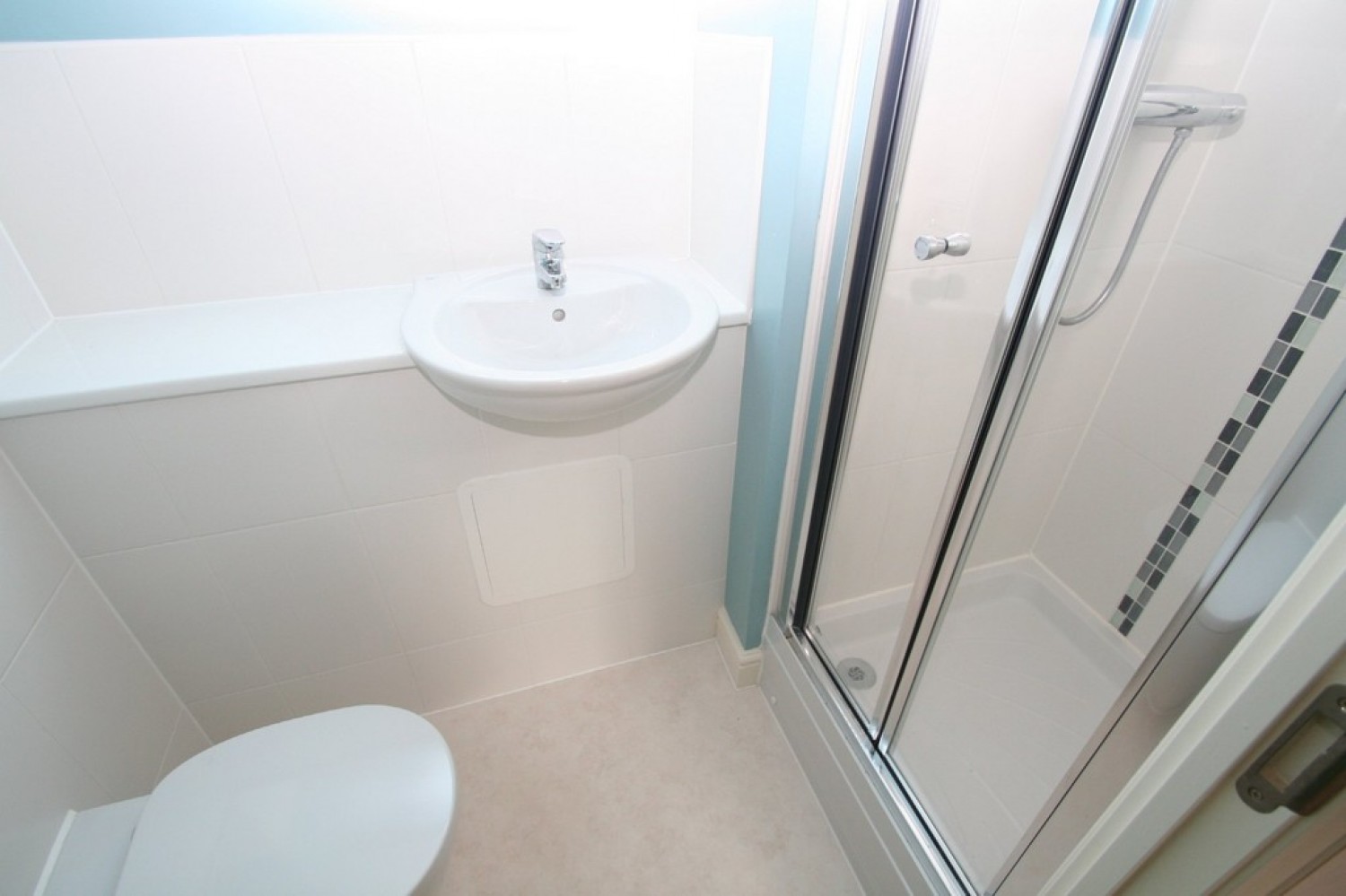 2 bedroom Flat for Letting Lake Court, Tunbridge Wells, Kent