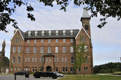 Mayfield Grange, Little Trodgers Lane
