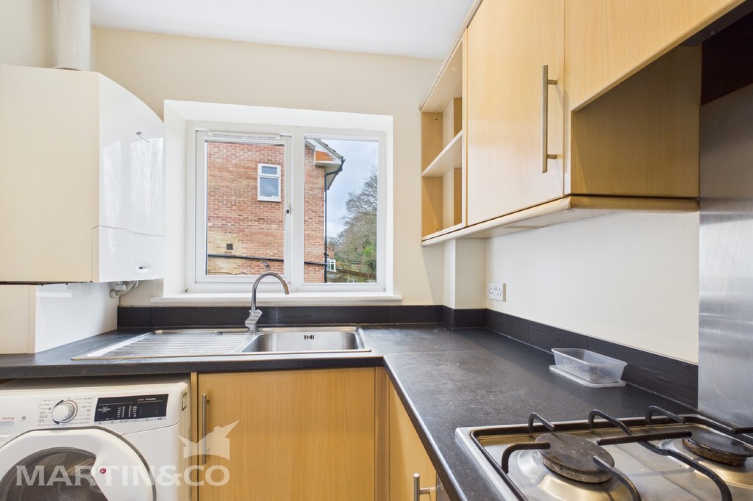 2 bedroom Flat for Letting Sherwood Road