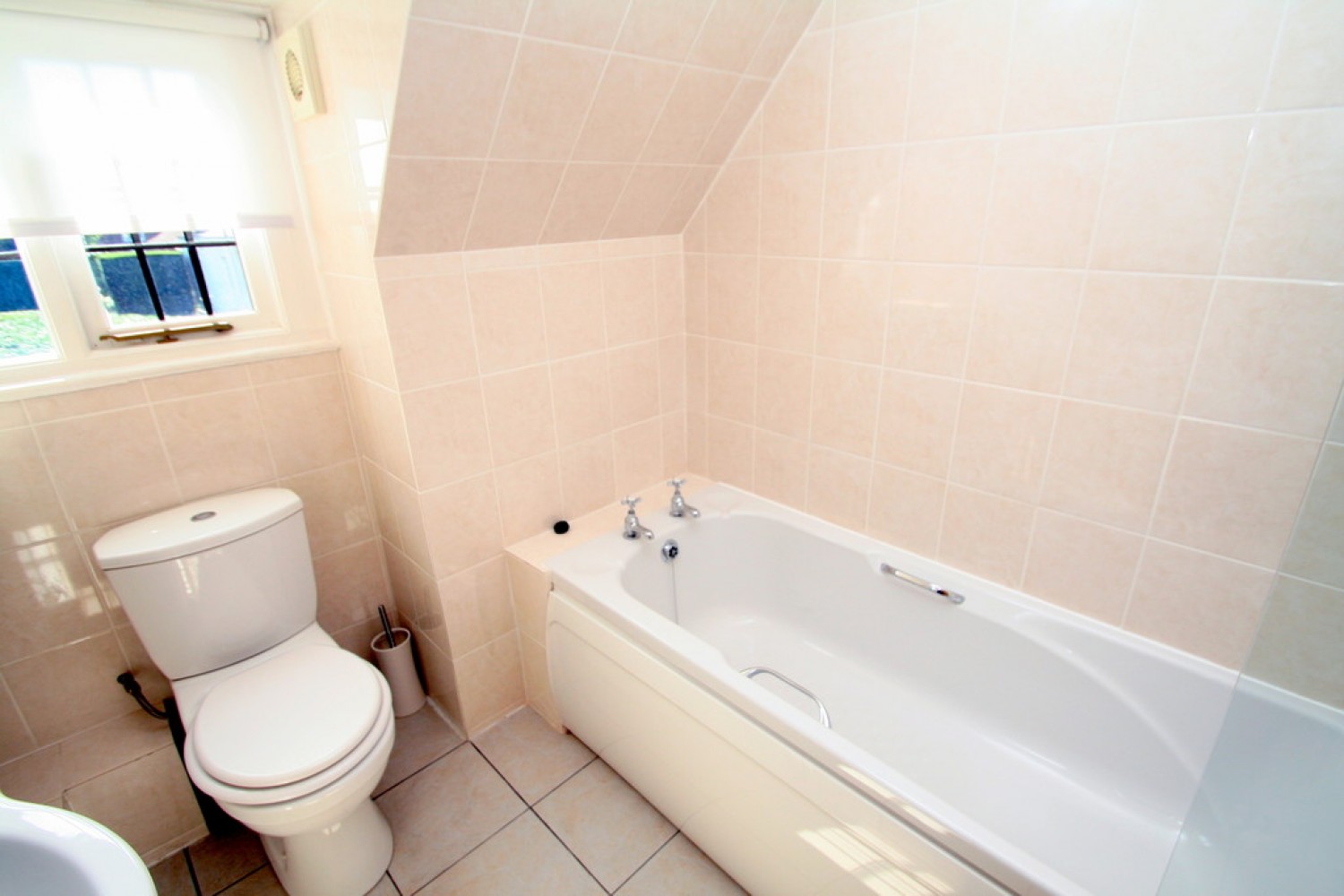 1 bedroom Flat in Royal Chase, Tunbridge Wells