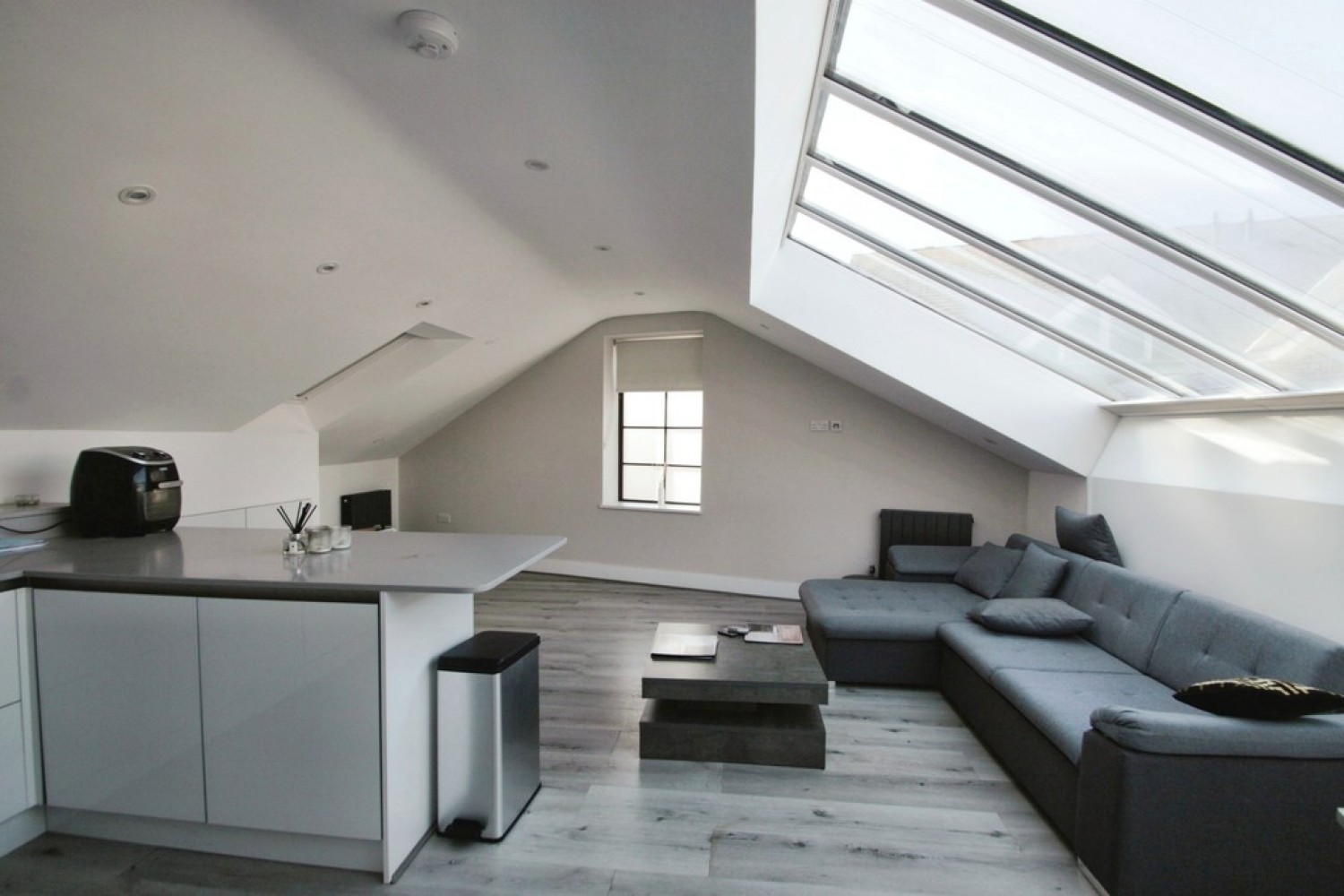 2 bedroom Flat for Letting 8 Tunnel Road