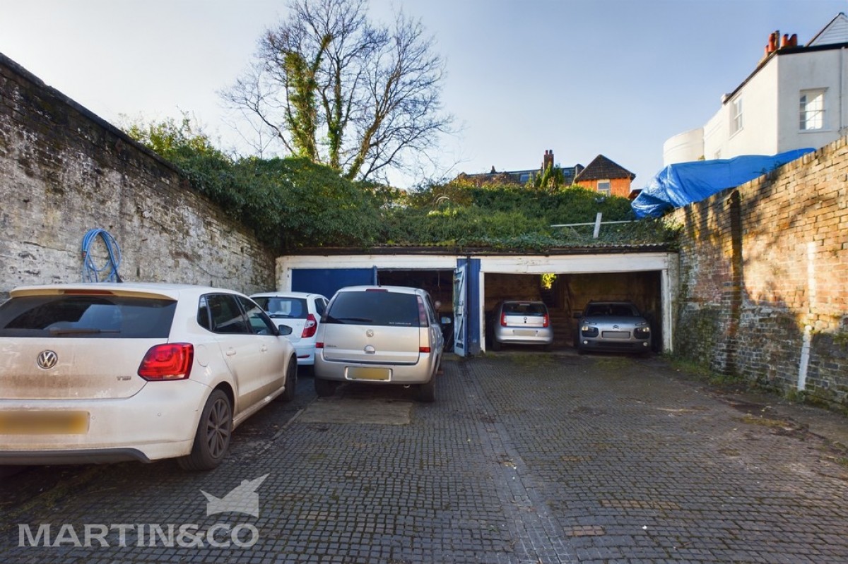 Upper Grosvenor Road, Tunbridge Wells