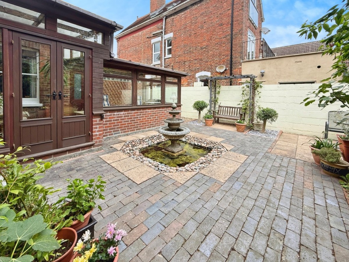 Upper Grosvenor Road, Tunbridge Wells, Kent