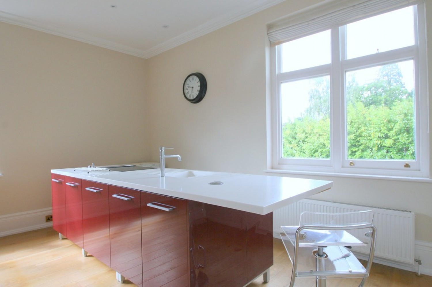 1 bedroom Flat in Flat 1, 8 Thornfield Gardens