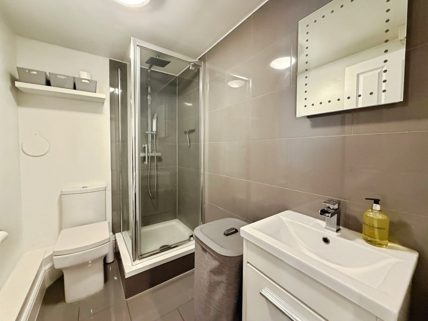 1 bedroom Flat for Sale Upper Grosvenor Road, Tunbridge Wells