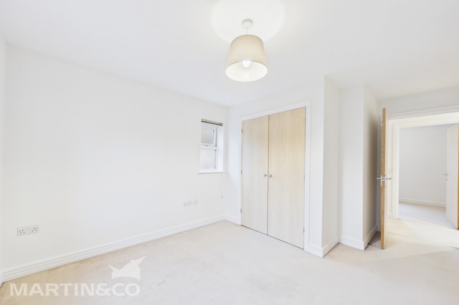 2 bedroom Flat for Sale Tunbridge Wells