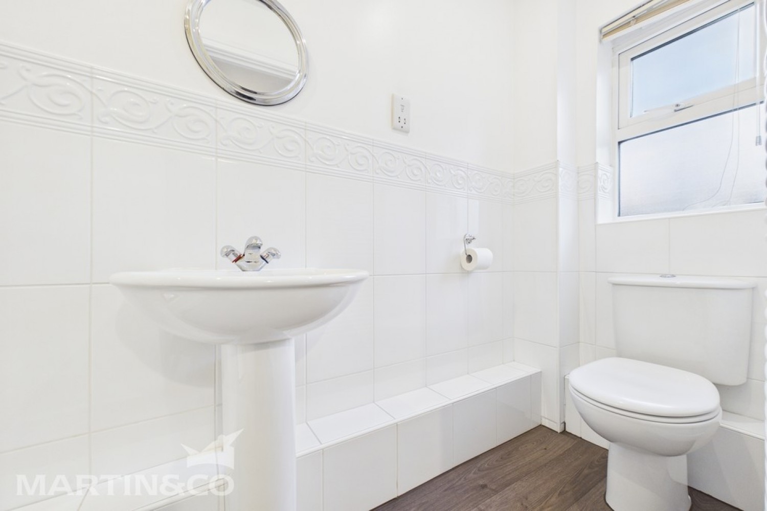 2 bedroom Flat for Sale Tunbridge Wells