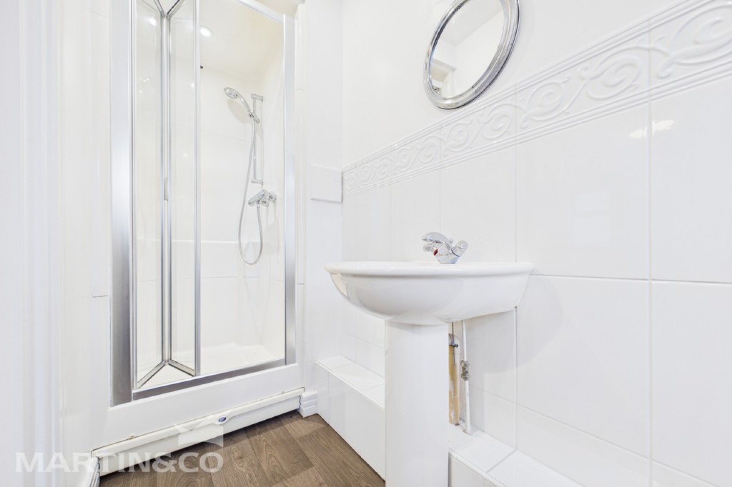 2 bedroom Flat for Sale Tunbridge Wells