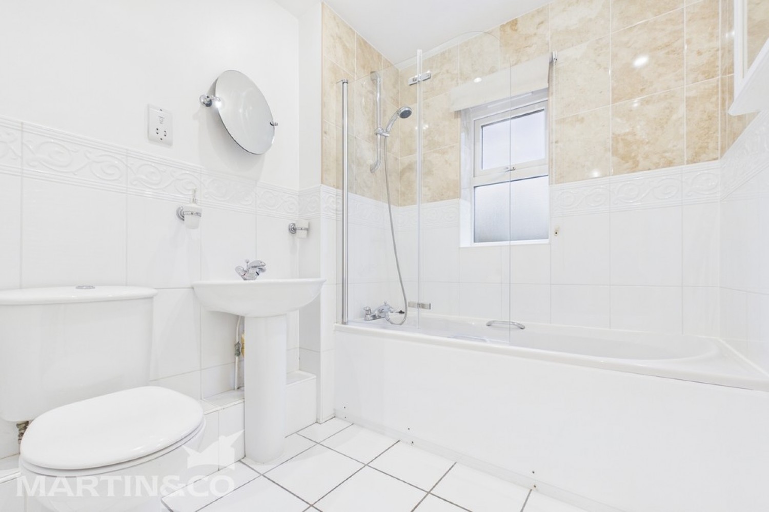 2 bedroom Flat for Sale Tunbridge Wells